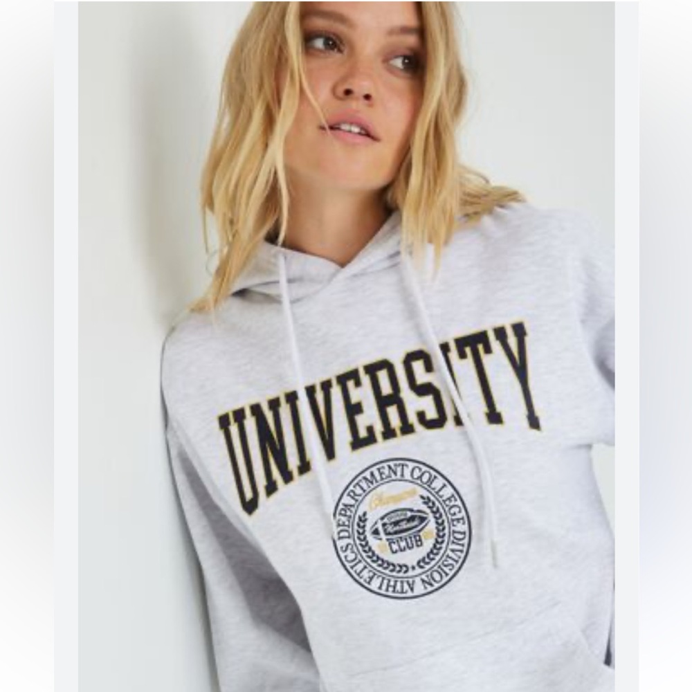 Garage embroidered university hoodie
